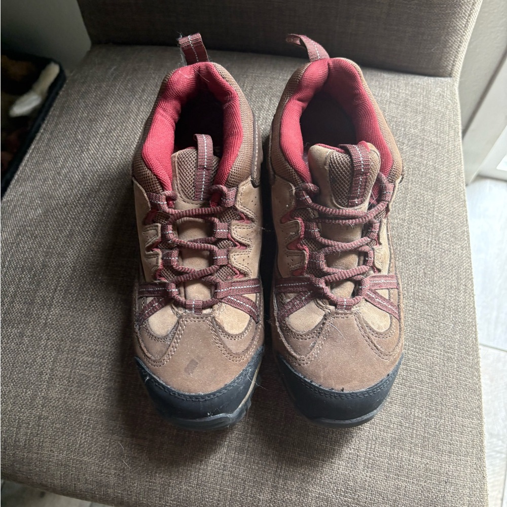 WOLVERINE PINK and GREY Hiking Shoes